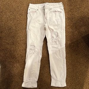 Just Black White Ripped Loose Ankle Jeans Size: 25